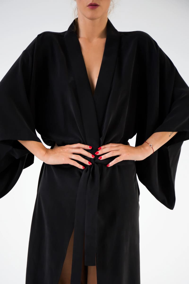 silk kimono black slika1