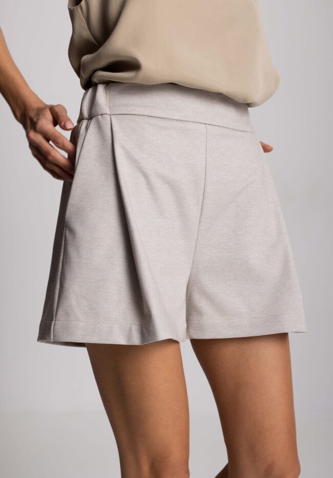 structured bermuda shorts sand beige